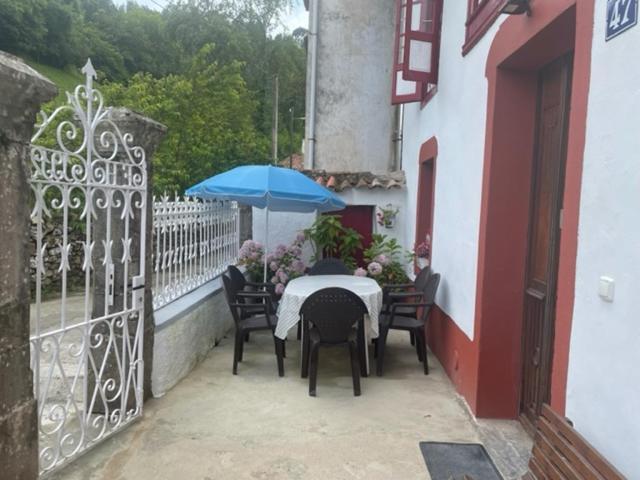 Rales  El Requexu De Rales 빌라 외부 사진